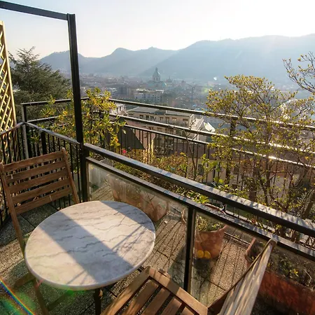 Apartment And View - Downtown Como