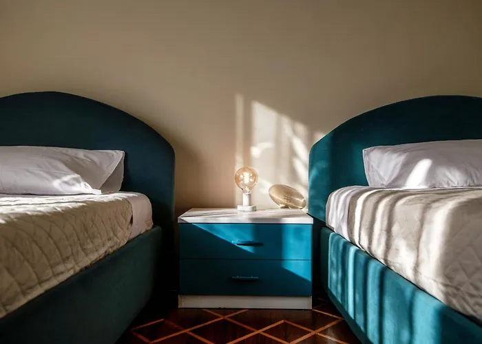 And View - Downtown *