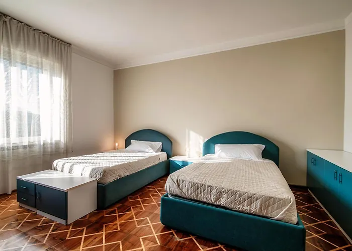 And View - Downtown Lägenhet *