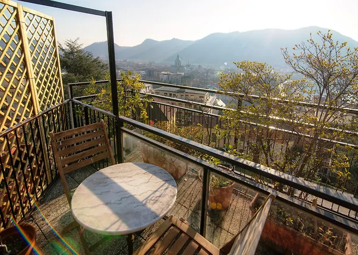 Lägenhet And View - Downtown Como